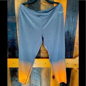 Dare2B leggings with contrasting color and stripes, size 16